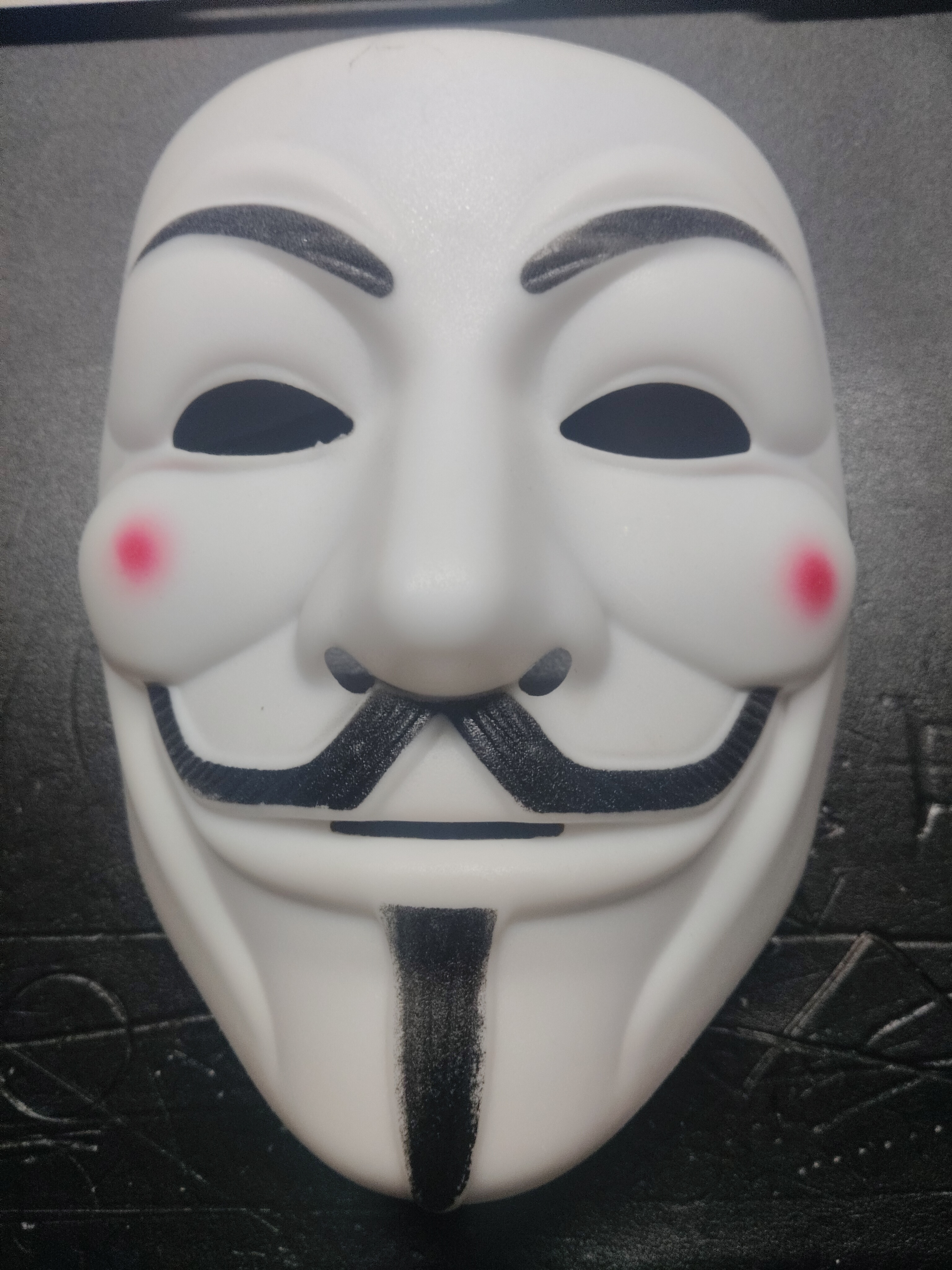 当网络成为广场：匿名者（Anonymous）现象背后的公共议题张力
